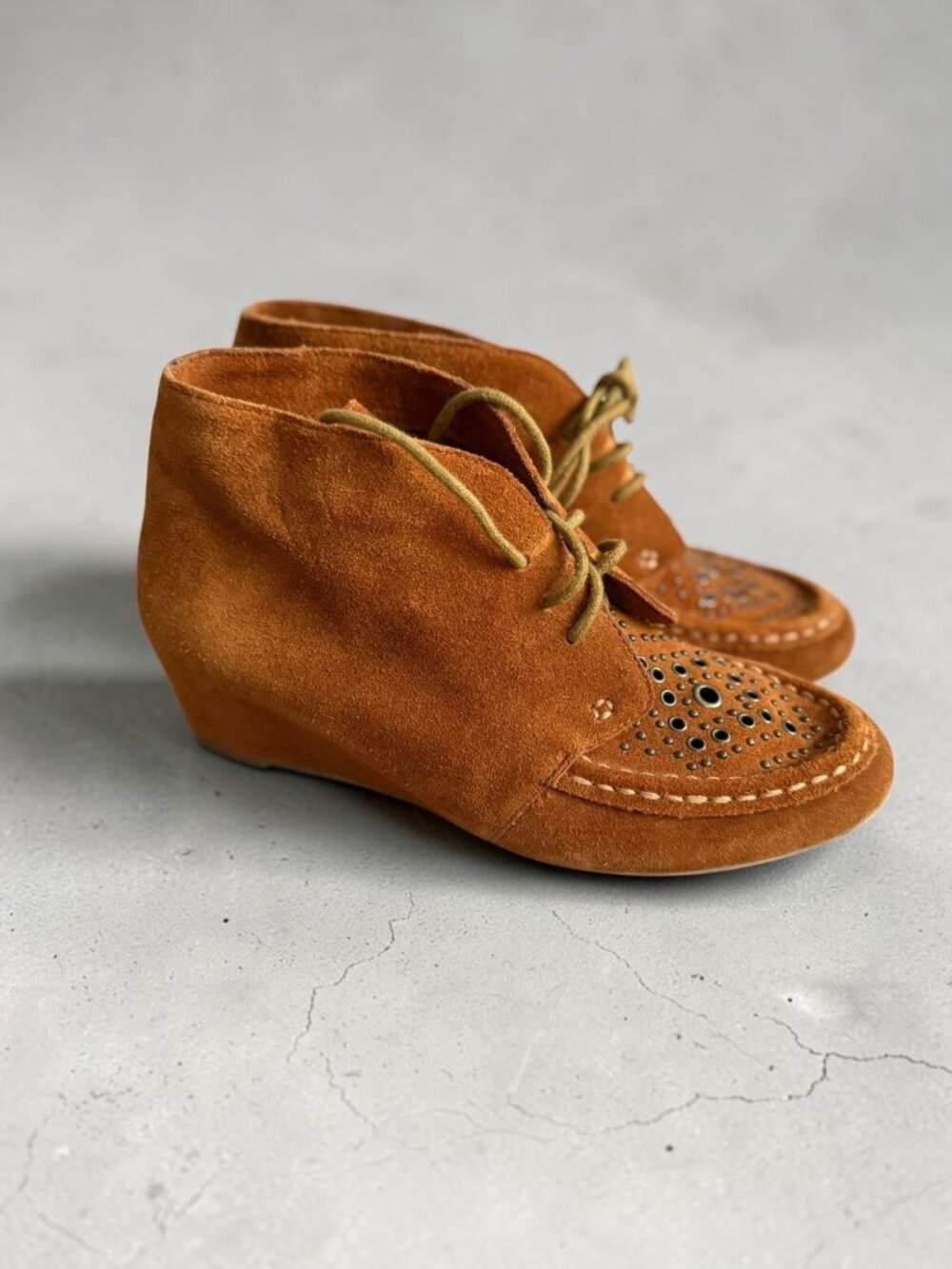 STEVE MADDEN Hazelton Tan Suede Wedge Boots Booties Size 6.5